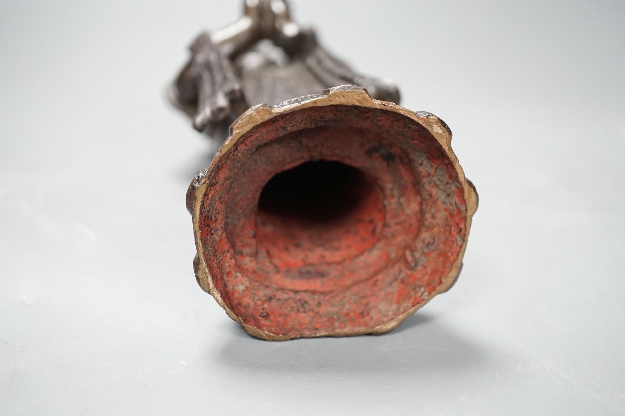A Chinese famille rose bottle vase, Daoguang period, height 31cm